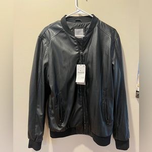 Zara Large Men’s Leather Jacket